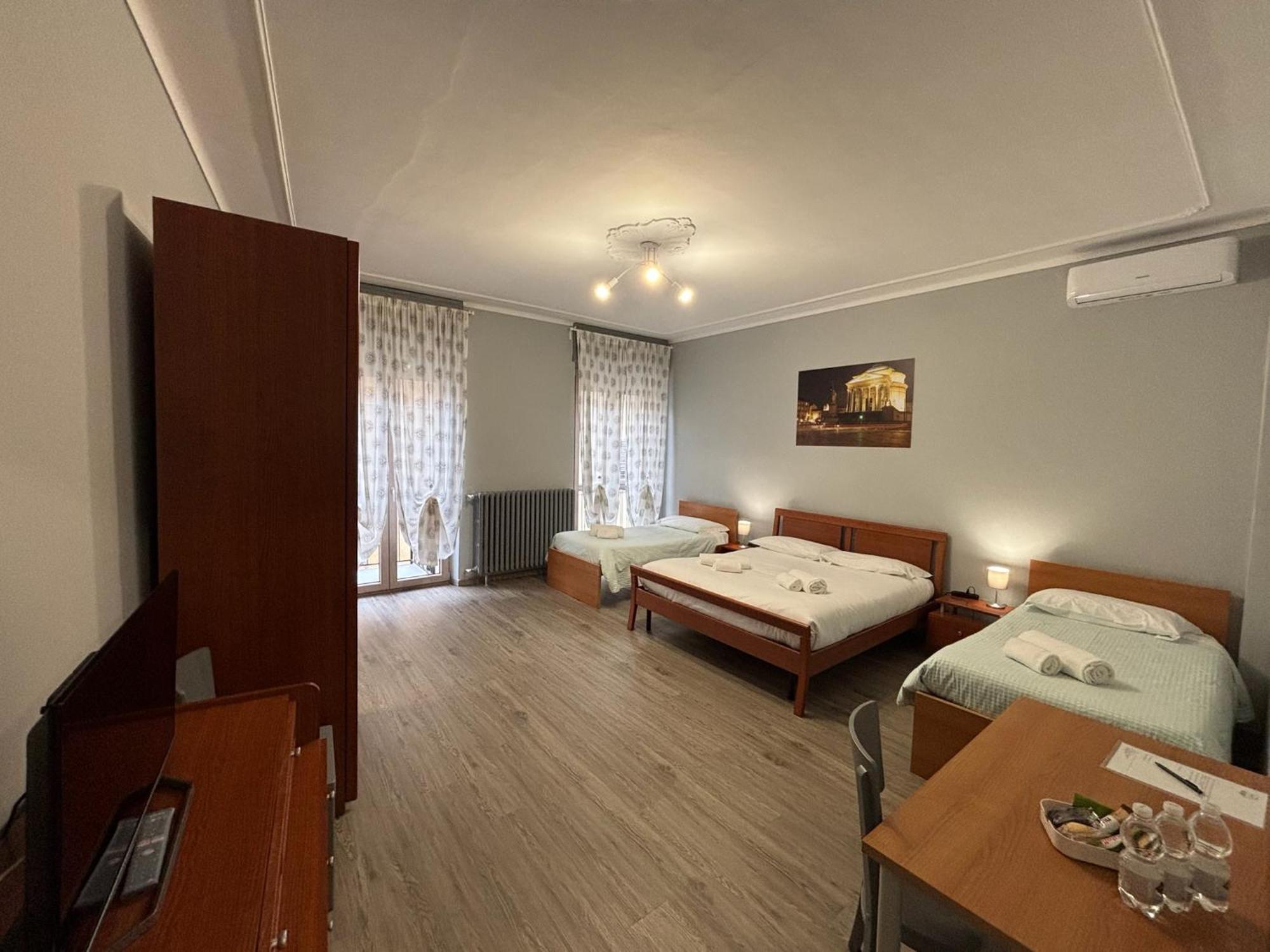 Domus Hotel Caselle Torinese Zewnętrze zdjęcie